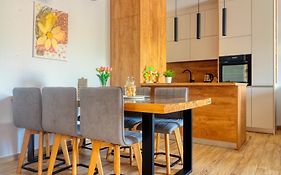Apartman Madeleid Self Check-In, Free Private Parking